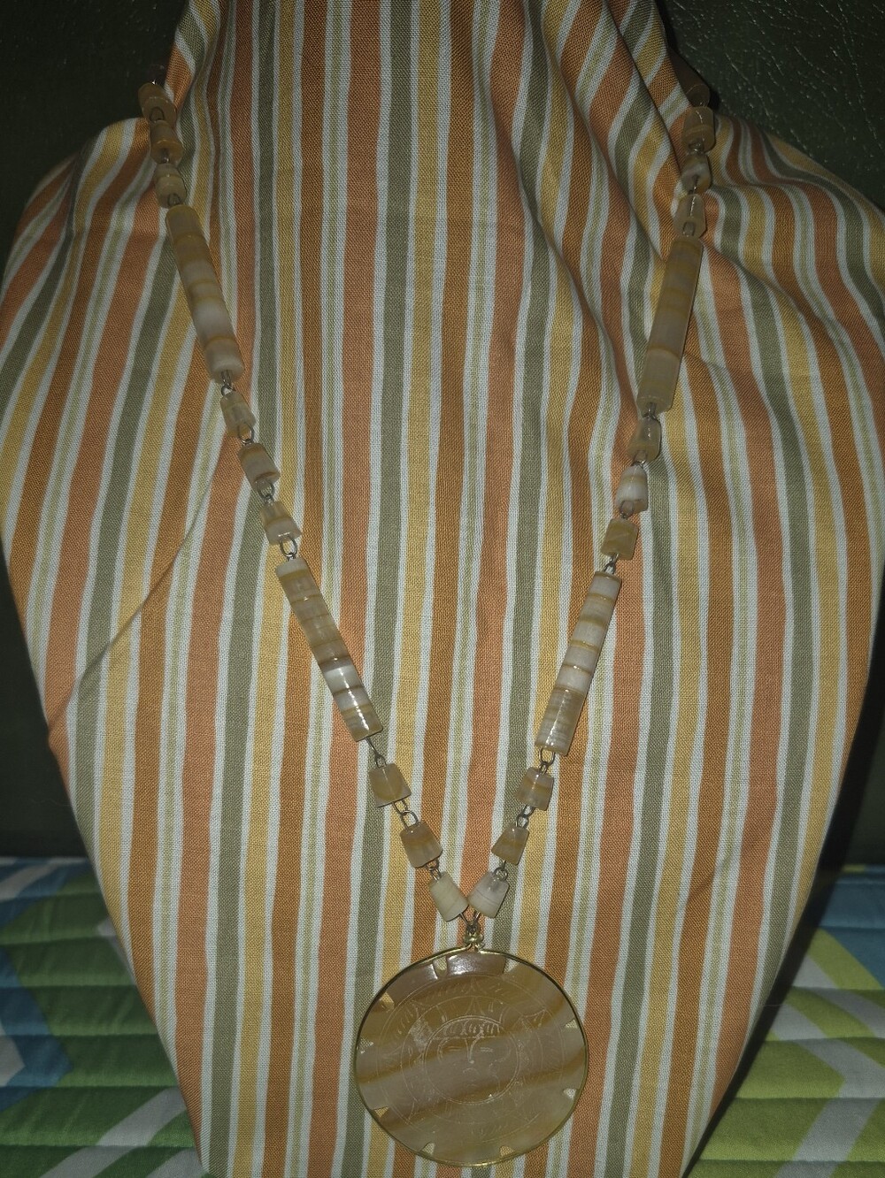 Vintage Sun Pendant ?? Orange Color Necklace